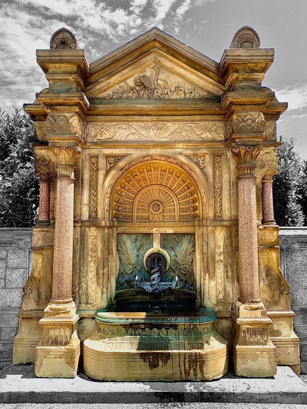 Washington DC fountain in selective color fine art photography — travel landmark photography by Atelier Lens LLC Michigan